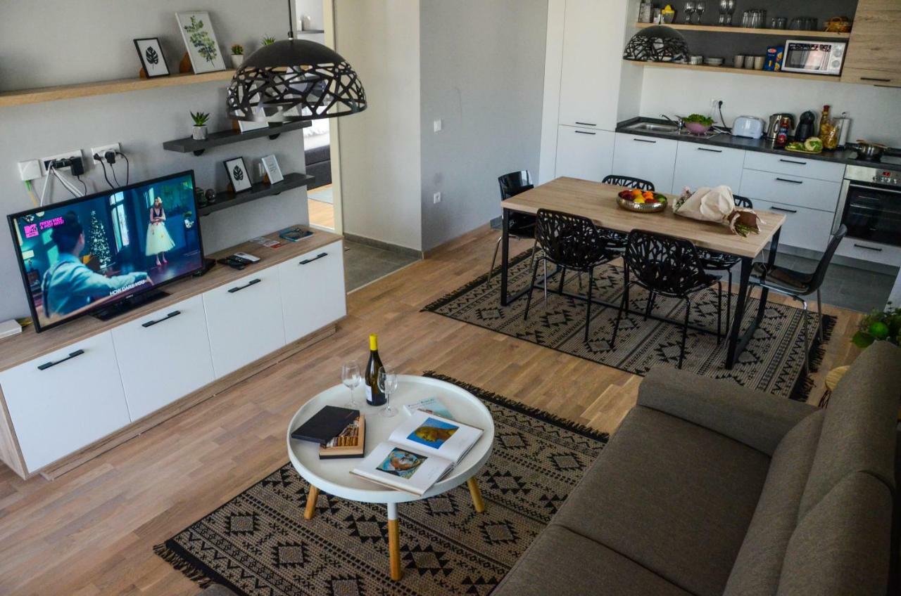Premium-Designed Apartments Τίβατ Εξωτερικό φωτογραφία