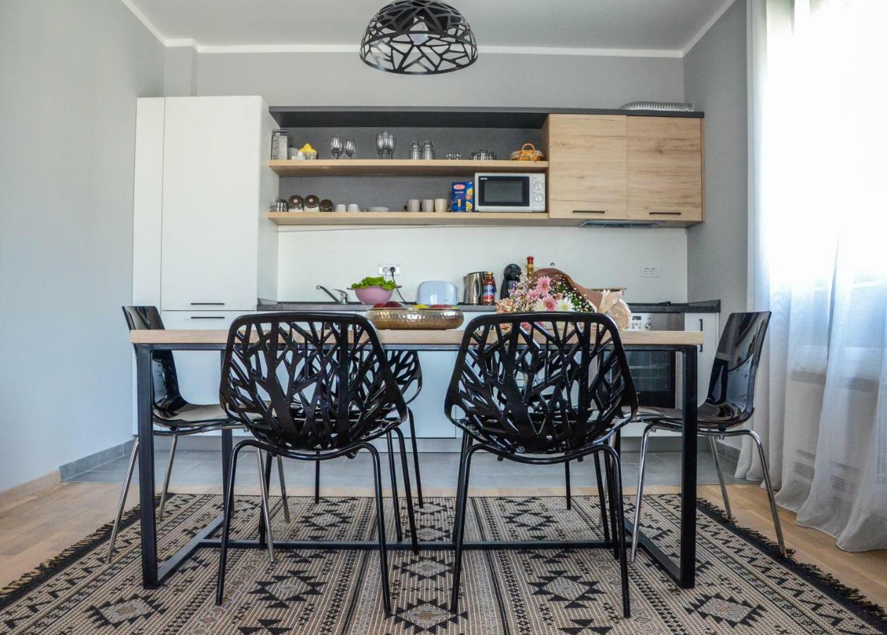 Premium-Designed Apartments Τίβατ Εξωτερικό φωτογραφία
