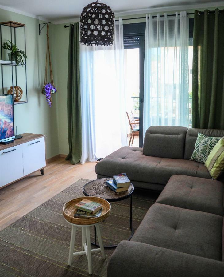 Premium-Designed Apartments Τίβατ Εξωτερικό φωτογραφία